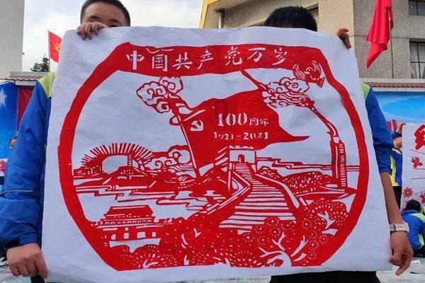 《要久久爱》白眼狼？岳桐离职后录音，毁了方明雨最后的善念